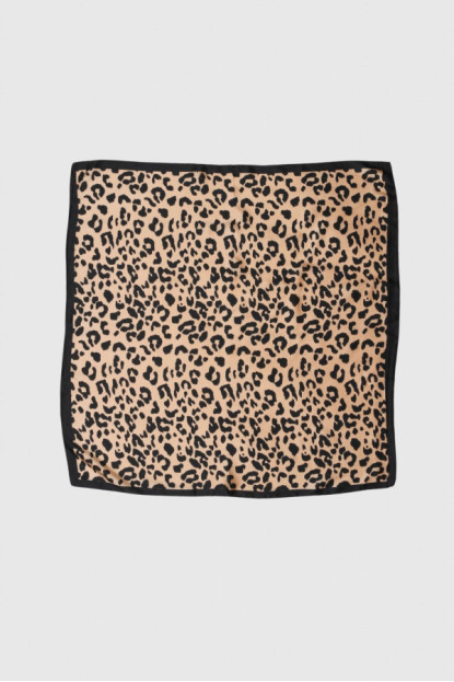 PAÑUELO LEOPARDO CAMEL