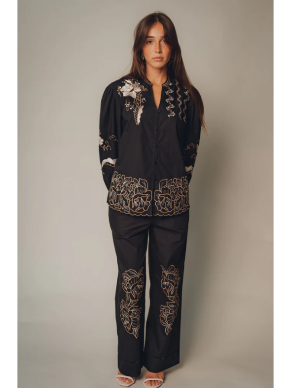 PANTALON BORDADO