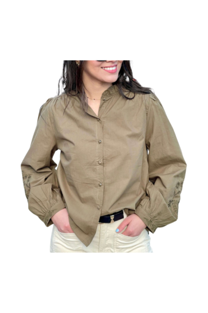 CAMISA ROMÁNTICA.