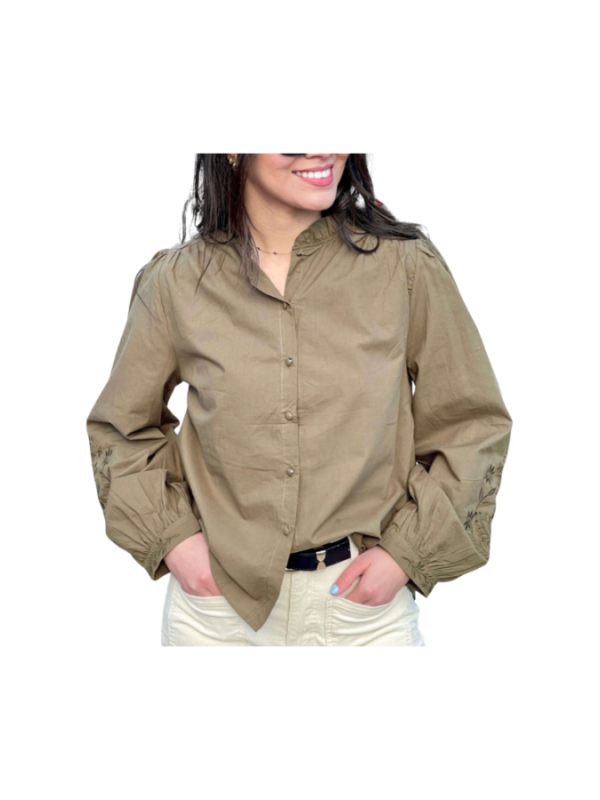 CAMISA ROMÁNTICA.
